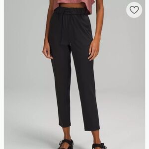 Lululemon Athletica stretch high-rise 7/8 pant
